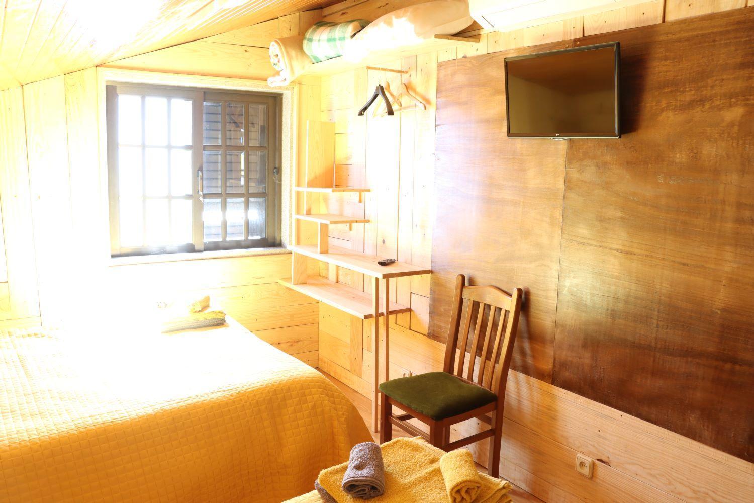 Casa Do Patrao - Quartos Farm stay Sabugueiro (Guarda)